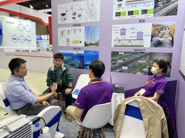 光博會5.jpg 光博會5.jpg